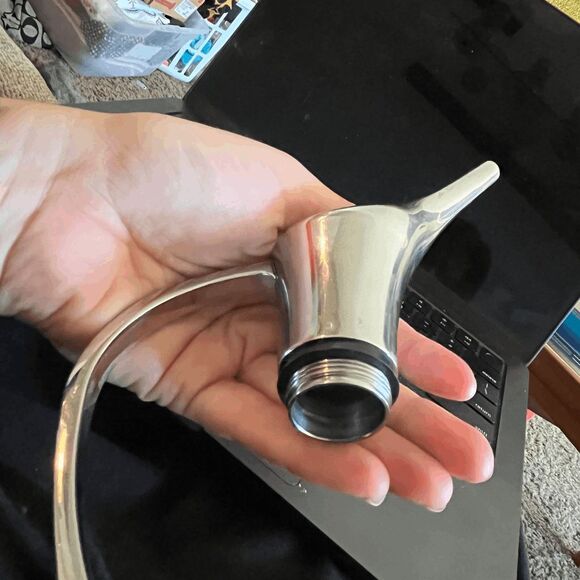 Curtis Stone Stainless Steel Olive Oil Can 16 oz Williams Sonoma Drip-Free Spout - Picture 5 of 10